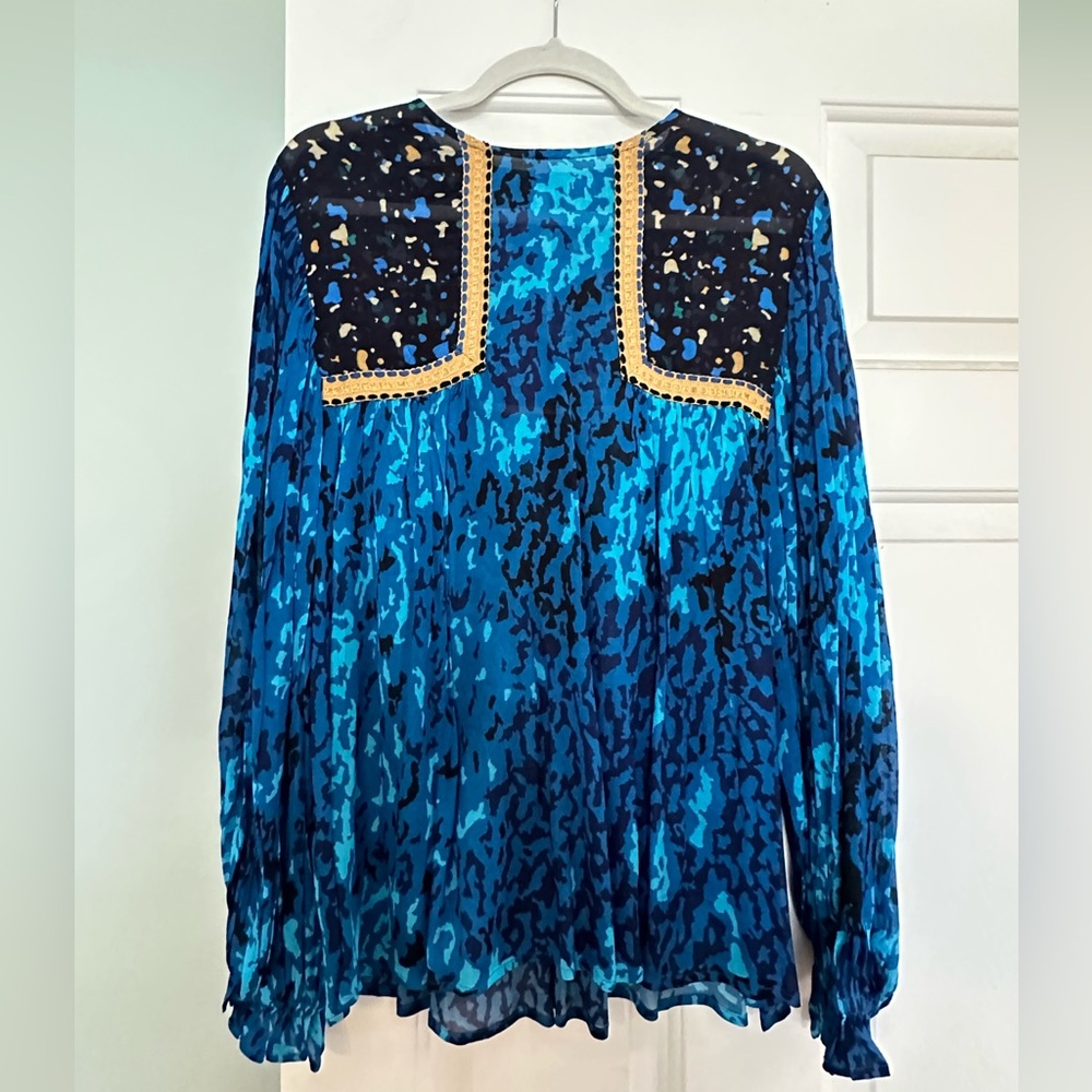 Anthro bl-nk blouse